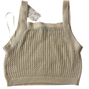 Willow & Wind. Short knitted blouse in beige color size M. Made in China.